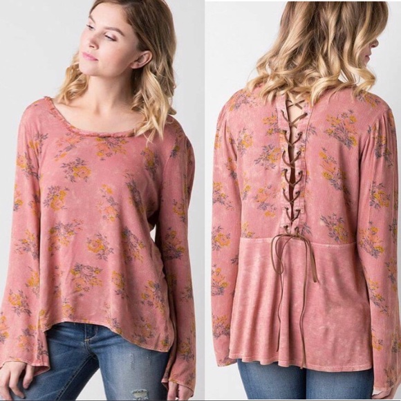 Buckle- gimmicks by BKE Lace-Up Peasant Top - Picture 1 of 8